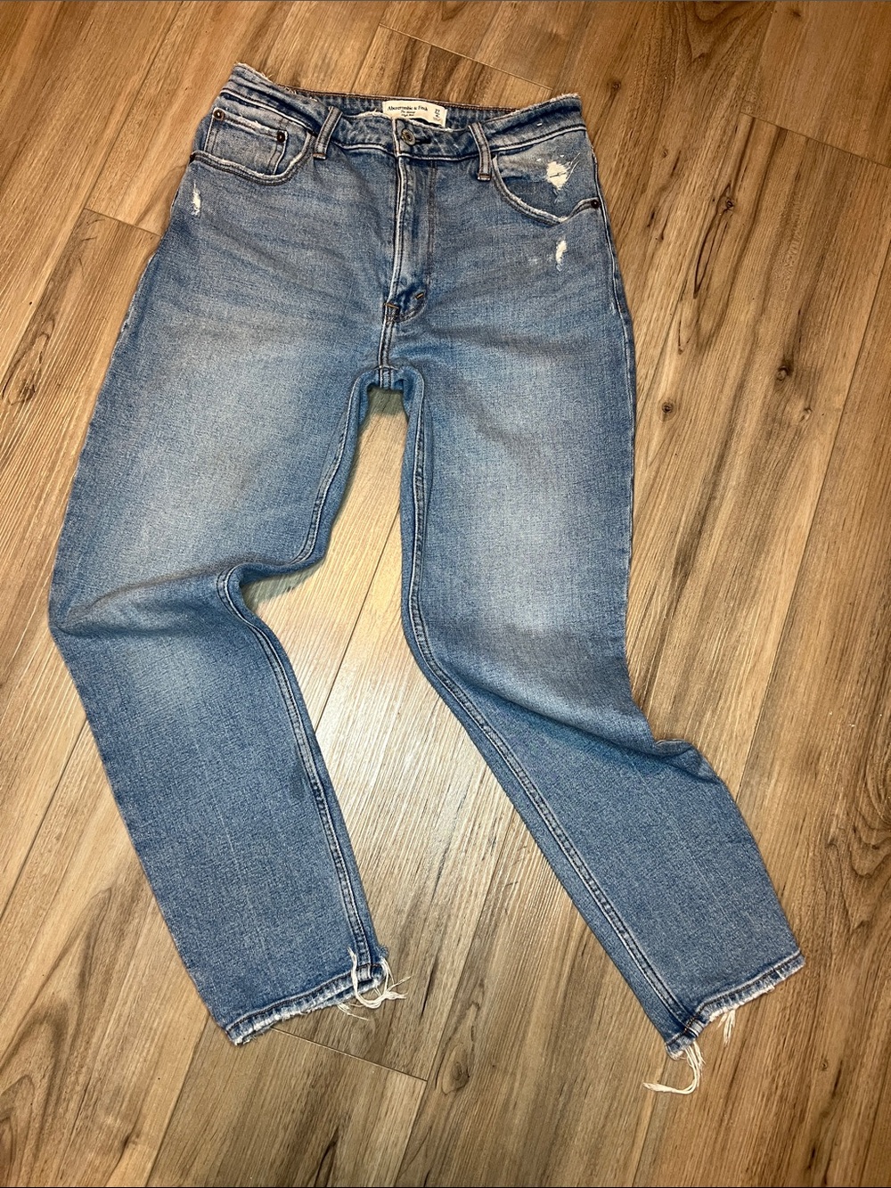 Abercrombie & Fitch The Skinny High Rise Light Blue Jeans 27/4